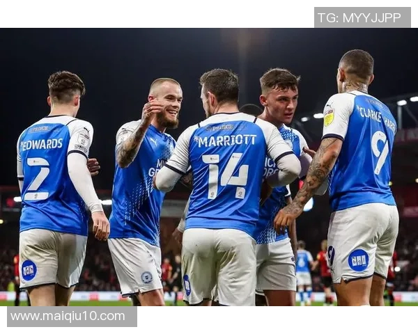 足球比赛中各队人数的合理配置与战术影响探讨