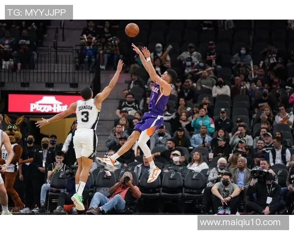 威少与小斯的巅峰对决谁能在赛场上笑到最后解析两位球员的风格与影响力